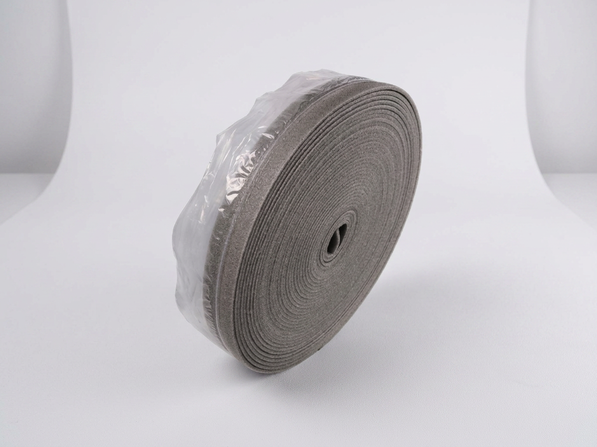 Dilatační pás s fólií 10x150 mm (25 m/bal.)