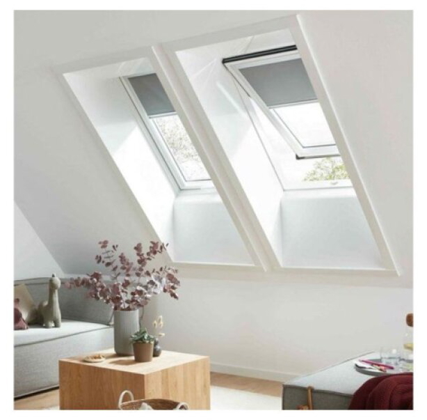 Okno střešní výsuvně kyvné Designo R79 - 98×65 cm