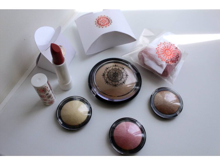 Schminka štěstíčko - Překvapení v růžovém sáčku II.