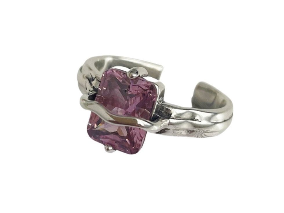 Stříbrný prsten Gisela s růžovým kamenem