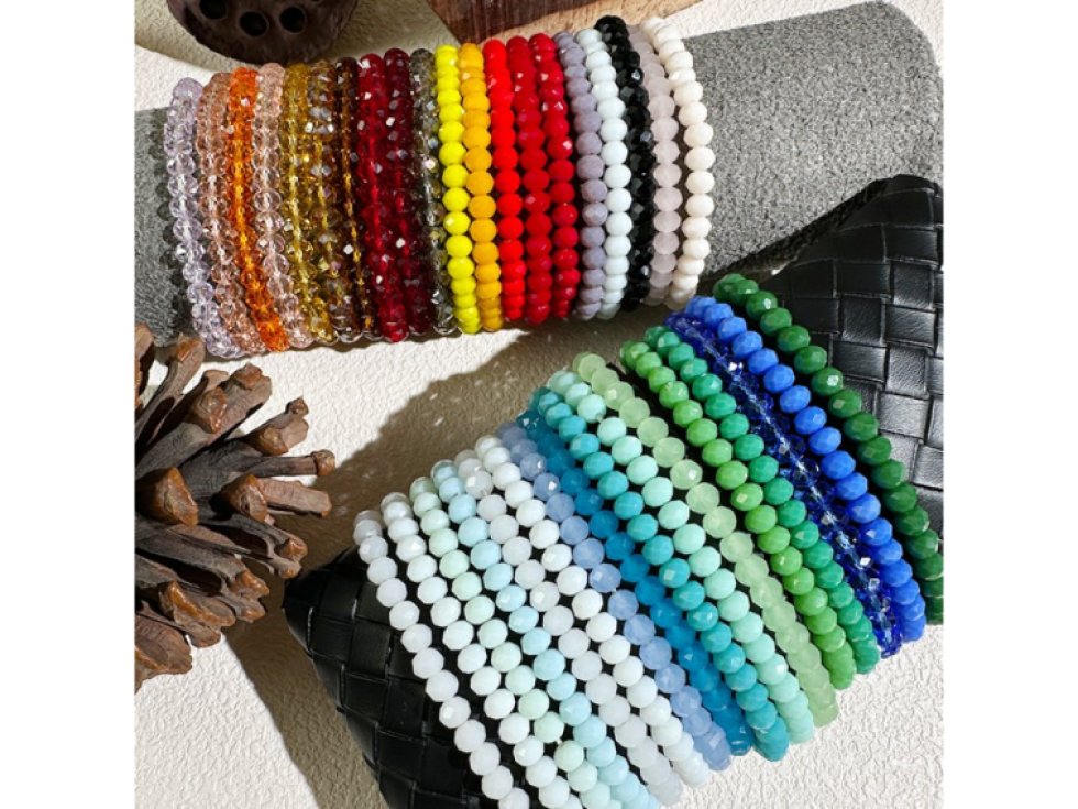 Sada korálkových náramků - 9 kusů - Barevný set IV