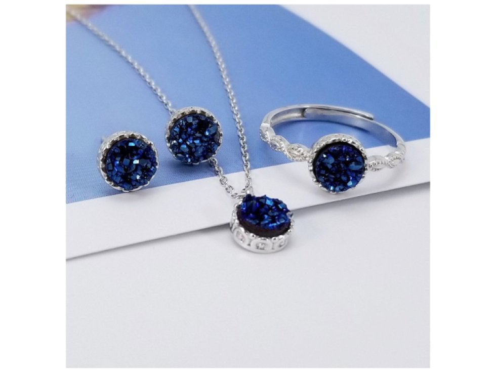 Stříbrný náhrdelník Blue Velvet