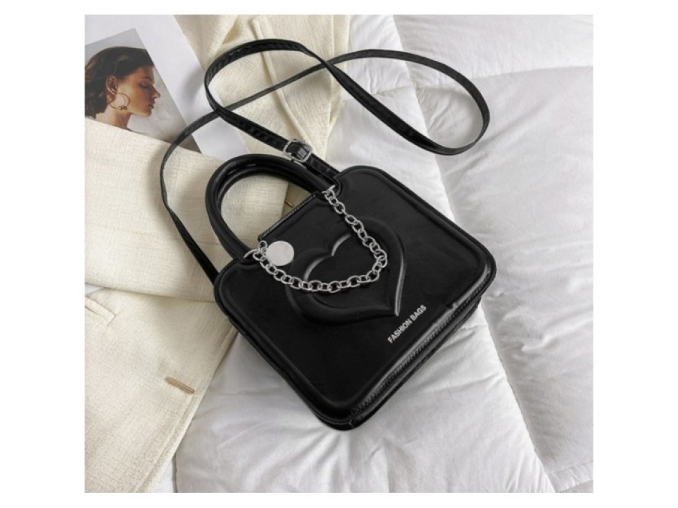 Elegantní dámská kabelka přes rameno z ekoskóry, černá, 19.5x16.5x6 cm