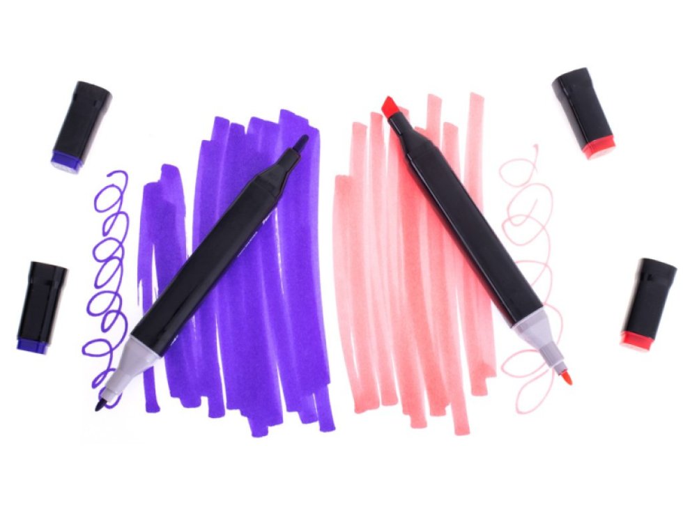 Oboustranné lihové fixy v kufříku 168 kusů