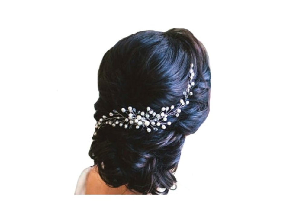 Elegantní Stříbrný Svatební Hřeben s Křišťálovou Ozdobou a Květinovými Zirkony, Velikost 18,5 cm x 7 cm