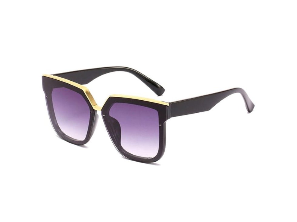 Dámské Oversize Sluneční Brýle s Kočičíma Očima, Čtvercový Tvar, Plast a Zlaté Kovové Vložky, UV400 Filtr