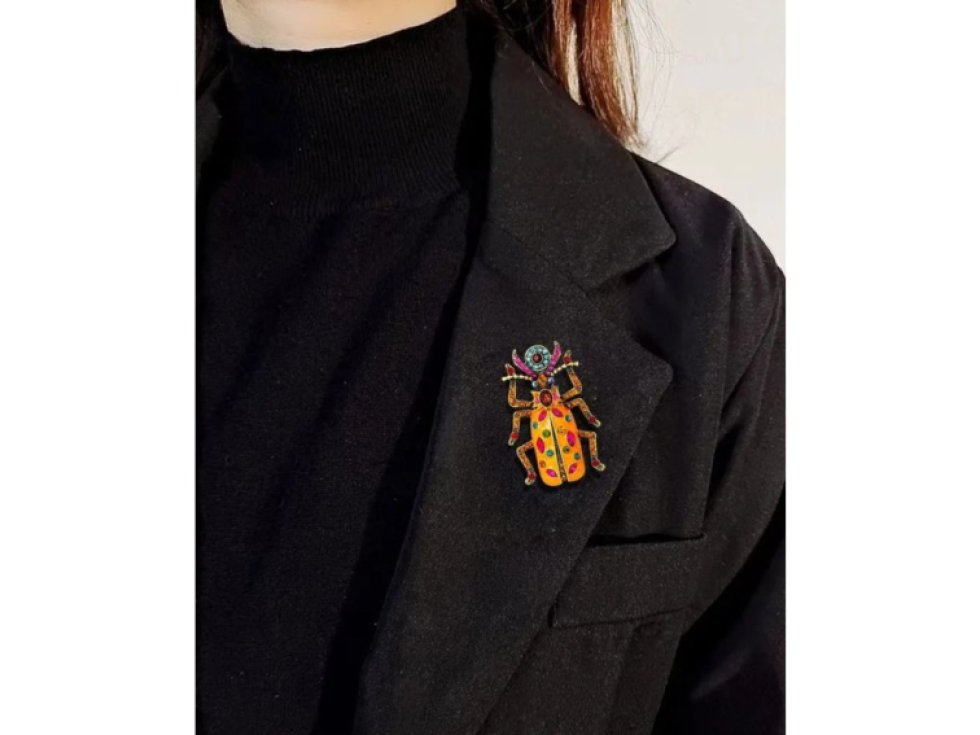 Vintage brož s hmyzem Brouk, smaltovaná, zdobená zirkony