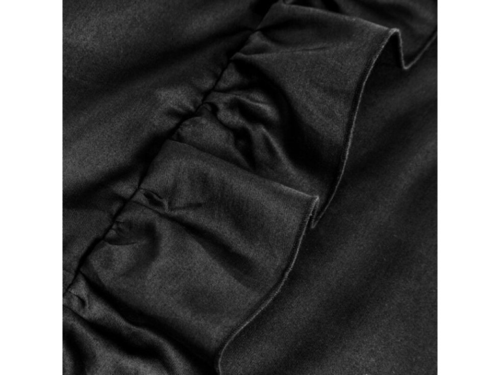 Saténové povlečení 160x200 Venuše černé zdobené volánky Eurofirany