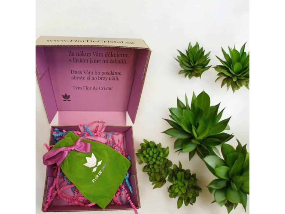 Náramek z pravých kamenů Bílý tyrkys a Hematit. Unisex