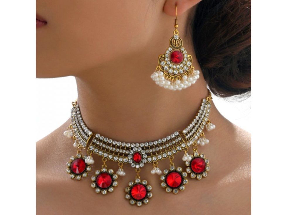 Sada náušnic a náhrdelníku Orient princess - červená
