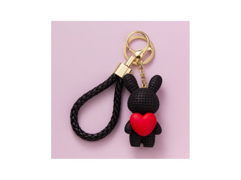 Klíčenka s přívěskem černý medvěd a srdce, délka 7 cm, hmotnost 54 g