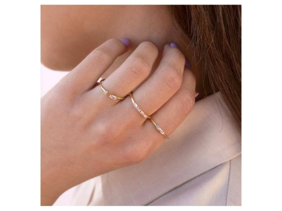 Pozlacený Prsten z Chirurgické Oceli se Zirkony, Velikost US7 EU14, Odolný vůči Povětrnostním Vlivům