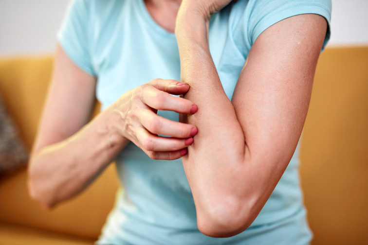 Kůže a emoce? Zapomenuté „strachy, smutek, úzkosti a deprese ve vaší kůži