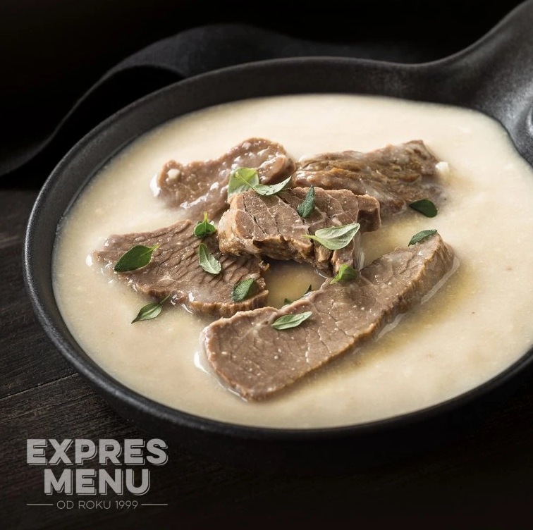 Hovězí s křenovou omáčkou ( 1 porce 300g)