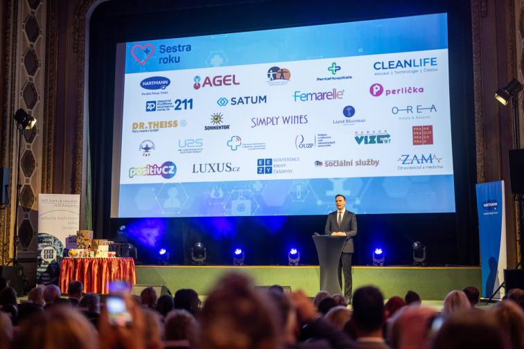 Sestra roku 2025: Pocta těm, kteří pomáhají srdcem