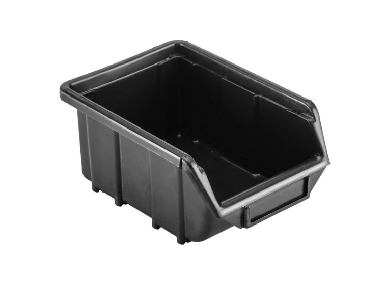 Zahradní nářadí v zimním spánku