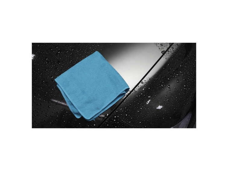 Zahradní nářadí v zimním spánku