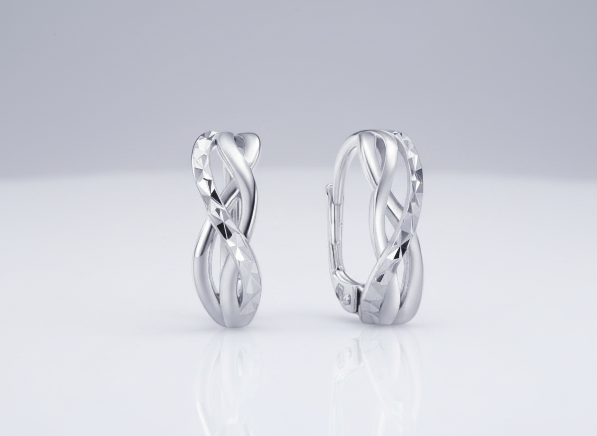 0050 MINET Broušené stříbrné náušnice