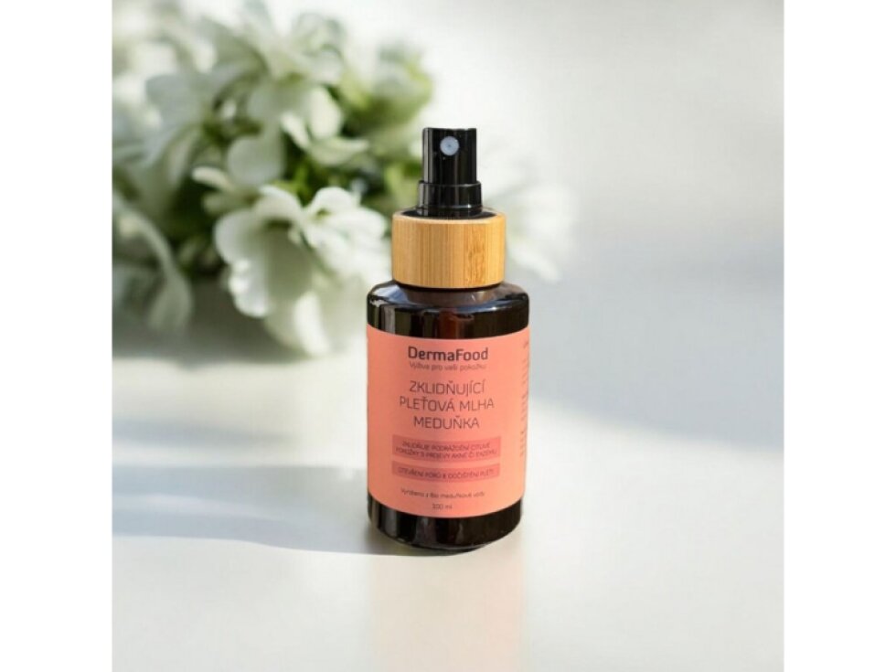 DermaFood Zklidňující pleťová mlha meduňka, 100ml