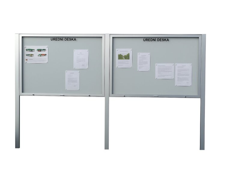 Jednokřídlá venkovní magnetická vitrína M40