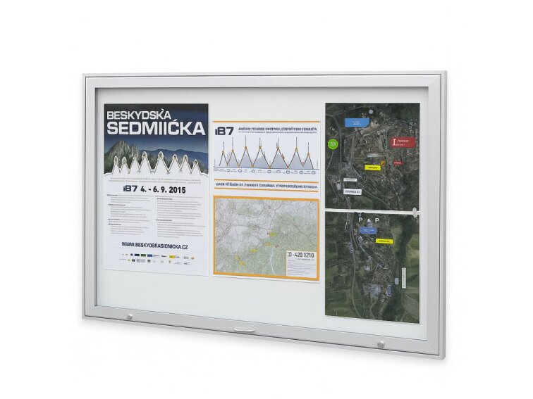 Jednokřídlá venkovní magnetická vitrína M40