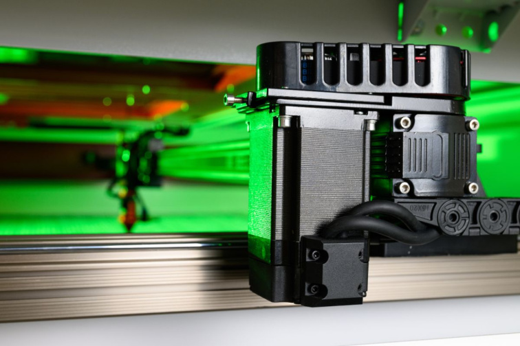 CO2 LASER MONOR® 1490, 130W