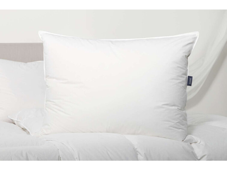 Péřový polštář TRIO COMFORT