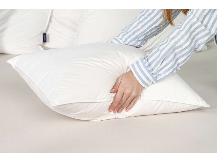 Péřový polštář TRIO COMFORT