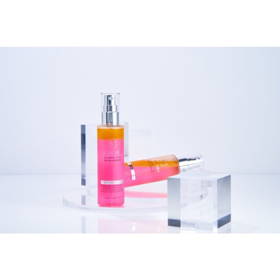 LICORNE - Salmon Vita Water Essence - Lososová vitamínová vodní esence - 100 ml