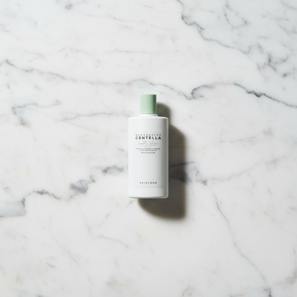 SKIN1004 - Madagascar Centella Tea-Trica Soothing Sun Milk - Zklidňující opalovací mléko - 50 ml