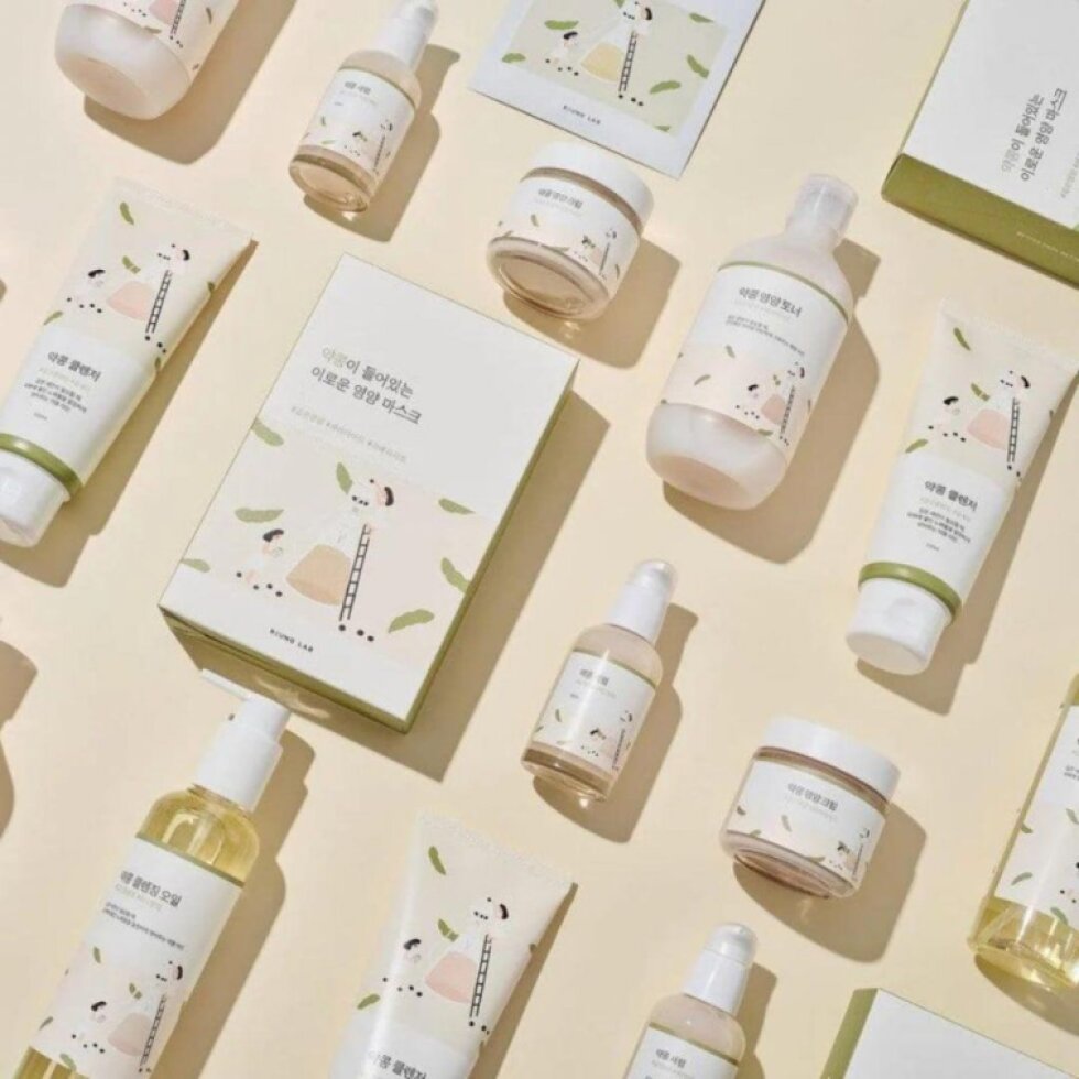 ROUND LAB - Soy Bean Nourishing Toner - Vyživující toner s extraktem z černé sóji - 300 ml