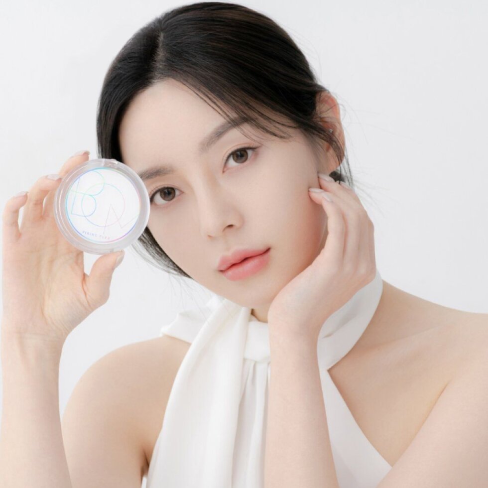 B.O.M. - Fixing Flex Powder Pact - Transparentní fixační pudr - 7,5 g