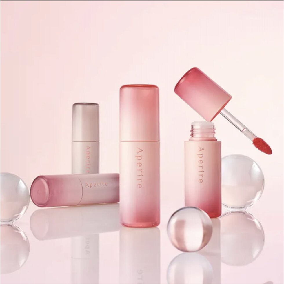 APERIRE - Breeze Dewy Tint 04 Flare - Lehký tónující tint 04 Flare - 4,5 g