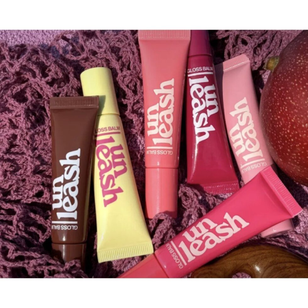 UNLEASHIA - Sunset Dazzle Gloss Balm IBIZA - Lesk na rty v odstínu IBIZA - 10 g