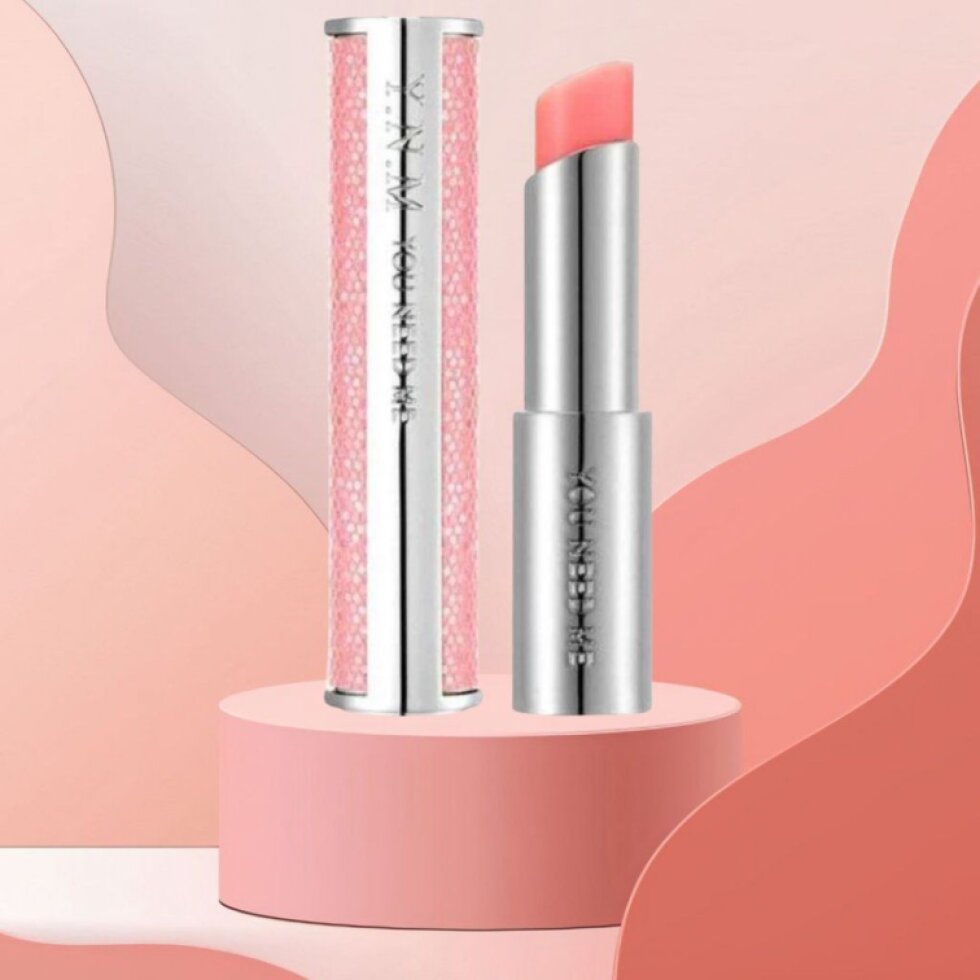 YNM - Candy Honey Lip Balm - Výživný balzám na rty s magickým efektem BABY PINK 3,2 g