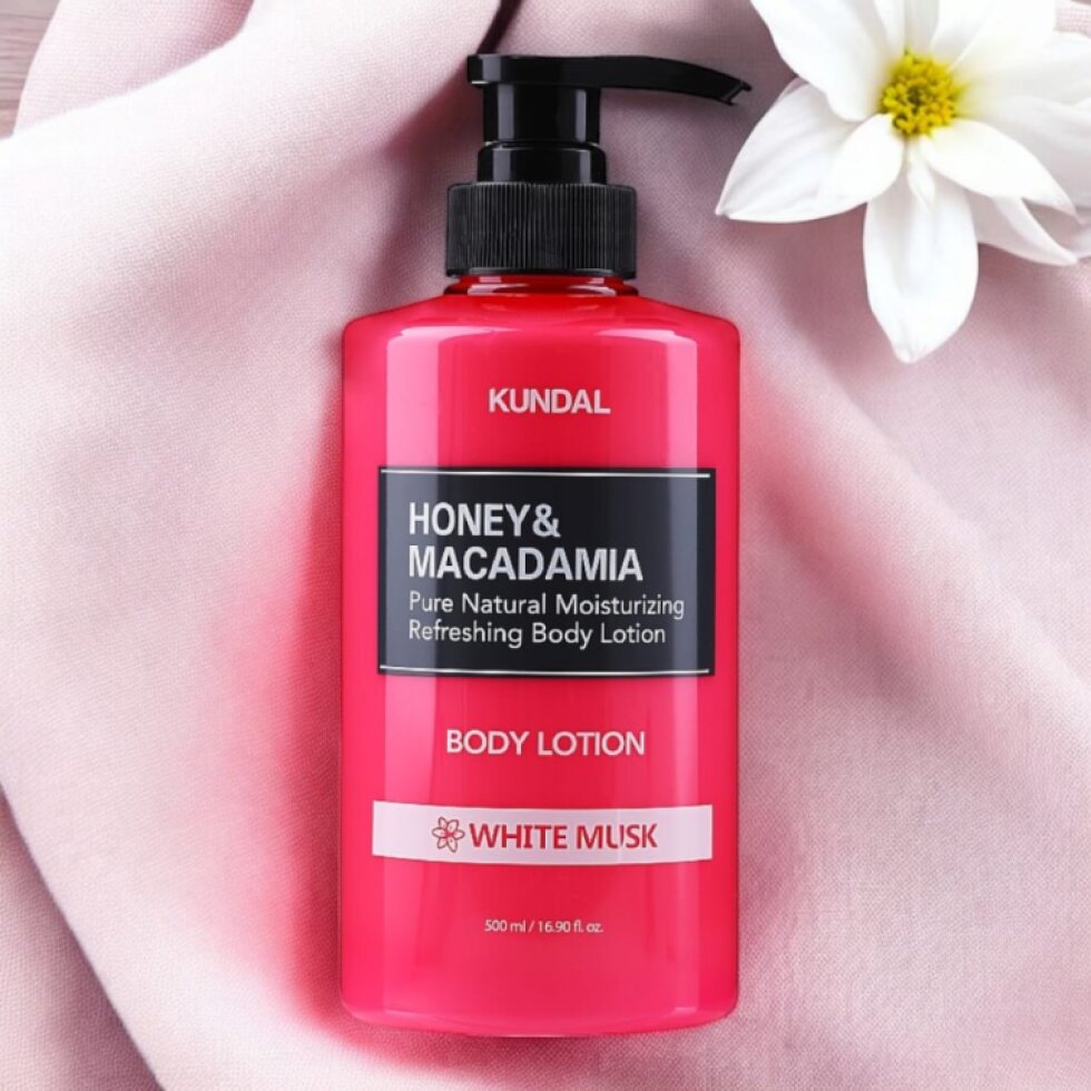 Kundal Honey&Macadamia Body Lotion - Vyživující, hydratační tělové mléko s medem s vůní WHITE MUSK - 500 ml