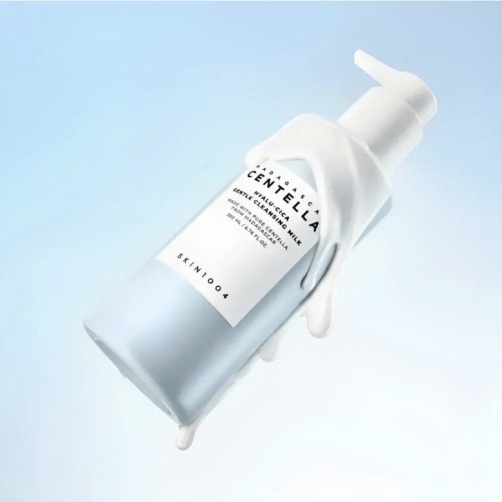 SKIN1004 - Madagascar Centella Hyalu-Cica Gentle Cleansing Milk - Jemné čisticí mléko s Centellou a kyselinou hyaluronovou - 200 ml