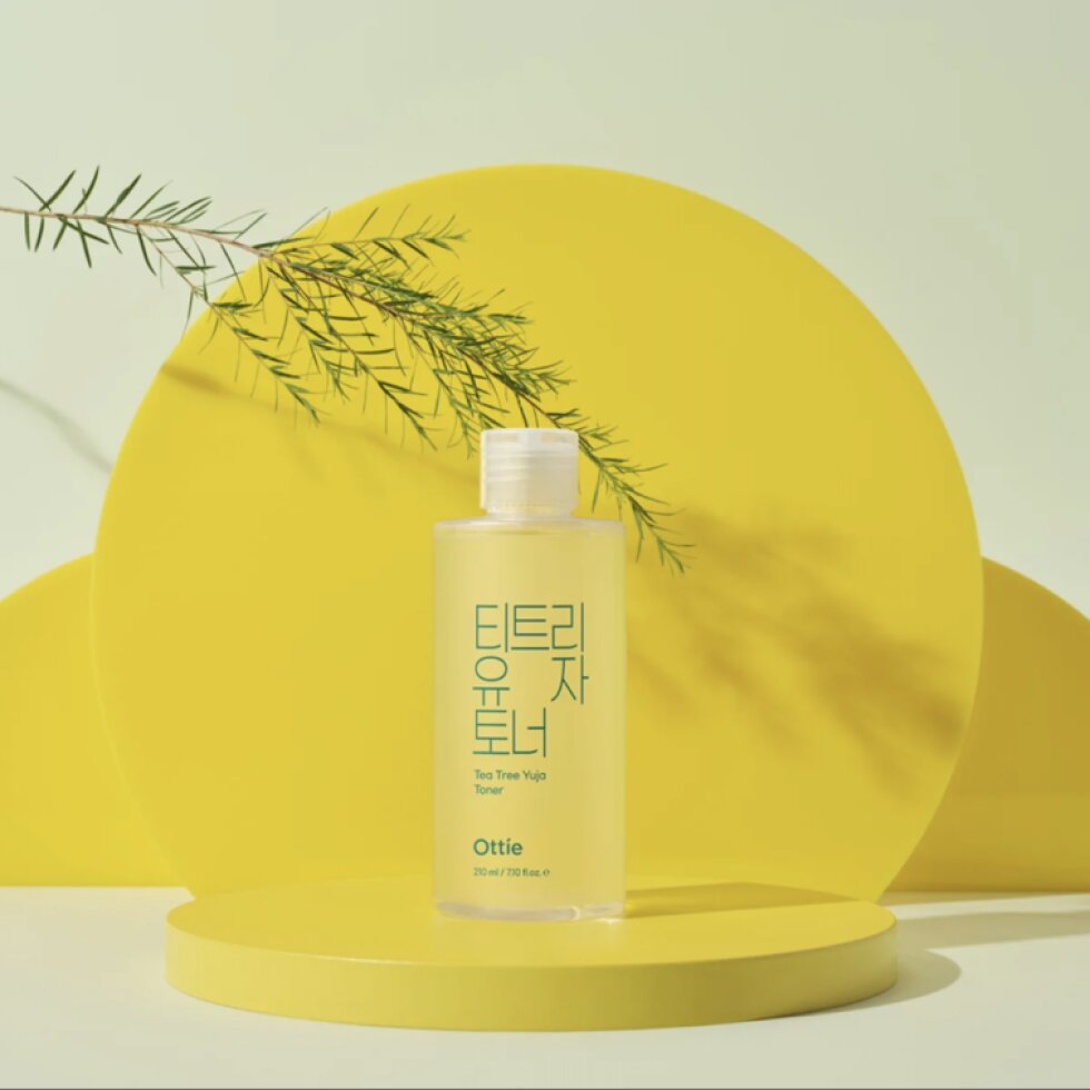 OTTIE - Tea Tree Yuja Toner - Pleťové tonikum s tea tree a citronem yuja - 210 ml