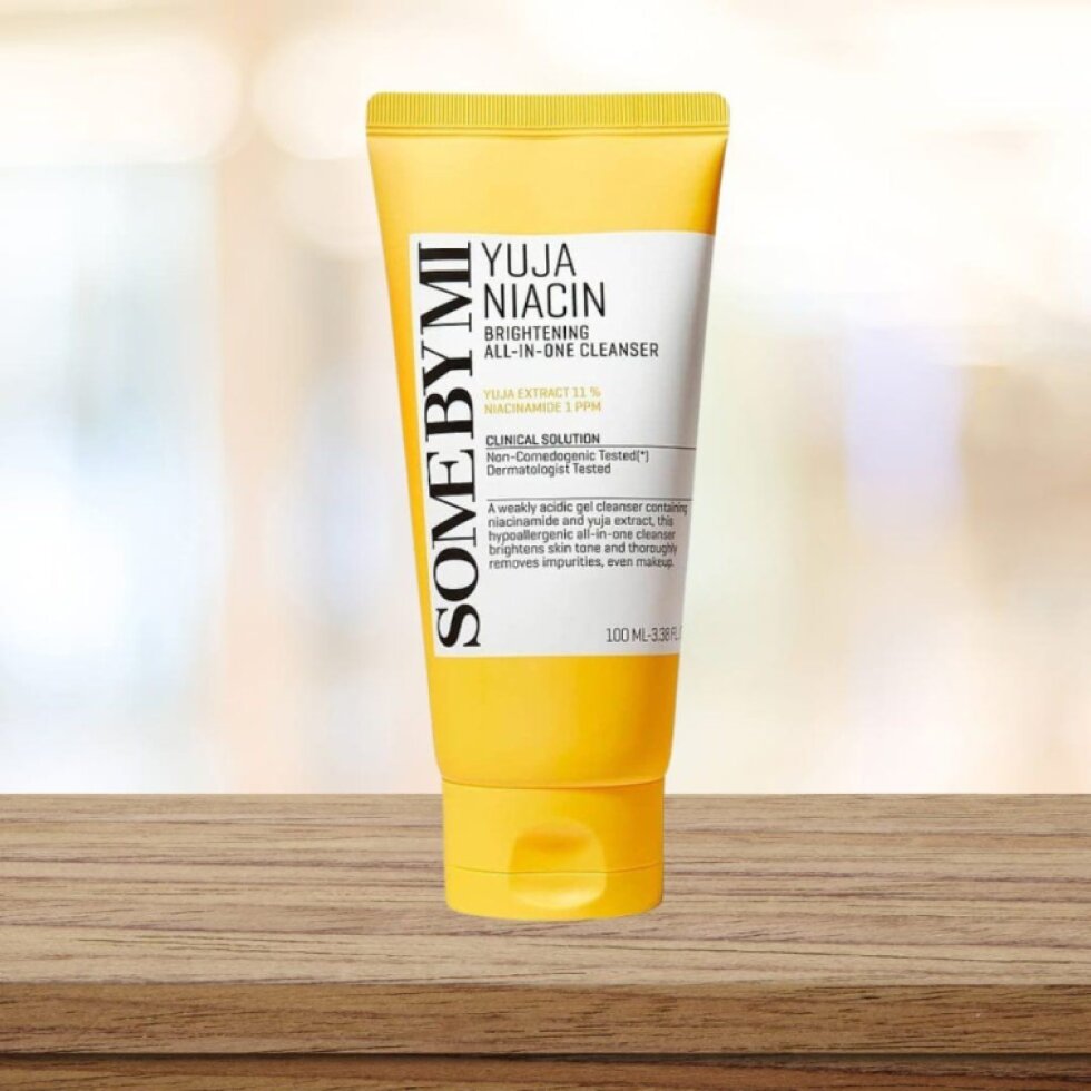 SOME BY MI - Yuja Niacin Brightening All-In-One Cleanser - Rozjasňující čisticí pěna - 100 ml