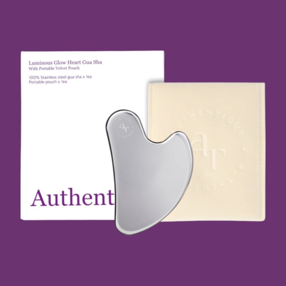 AUTHENTIQUE - Luminous Glow Heart Guasha - 1 ks