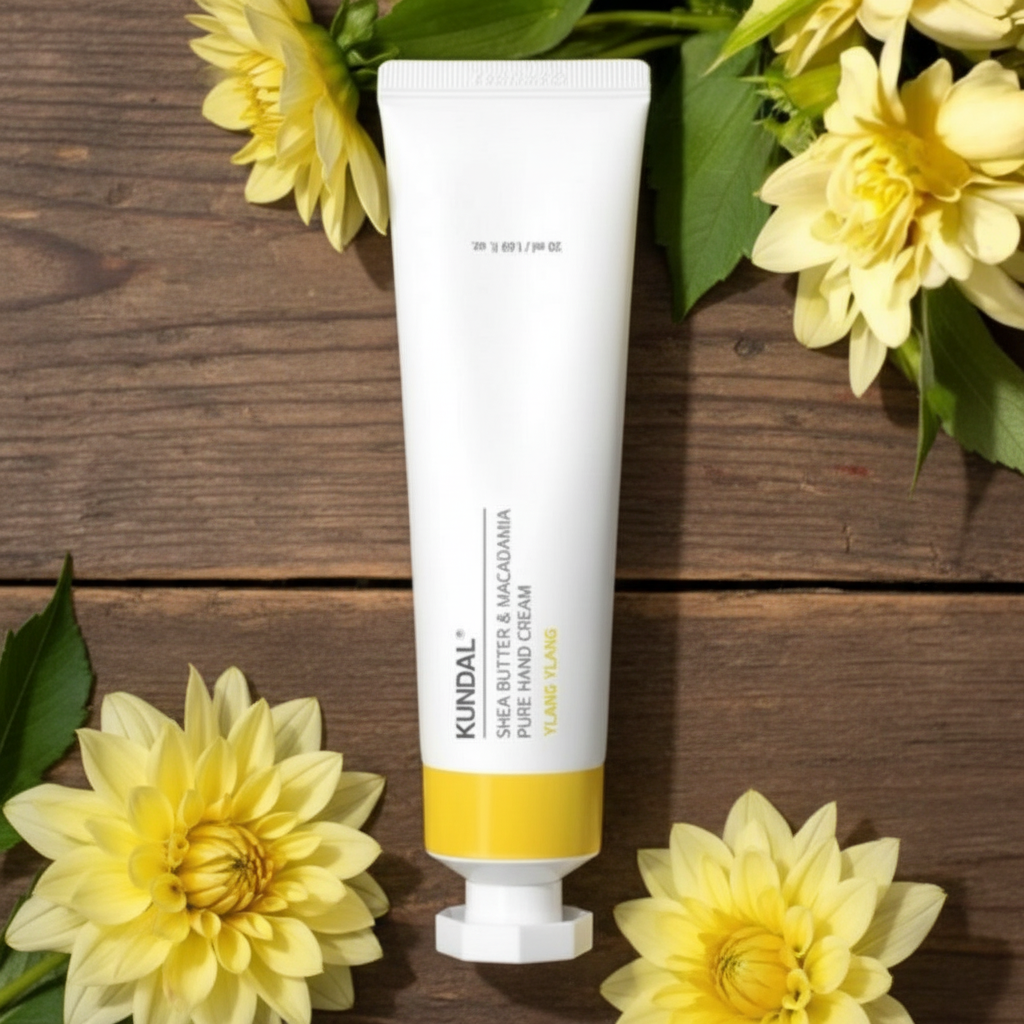 Kundal Shea Butter & Macadamia Pure Hand Cream - Hydratační a vyživující krém na ruce YLANG YLANG - 50 ml