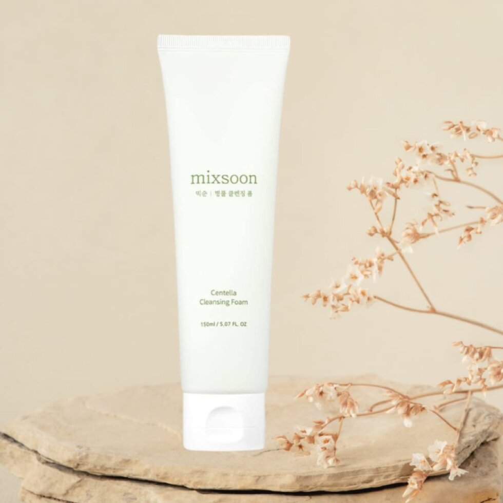 MIXSOON - Centella Cleansing Foam - Čisticí pěna s pupečníkem asijským - 150 ml