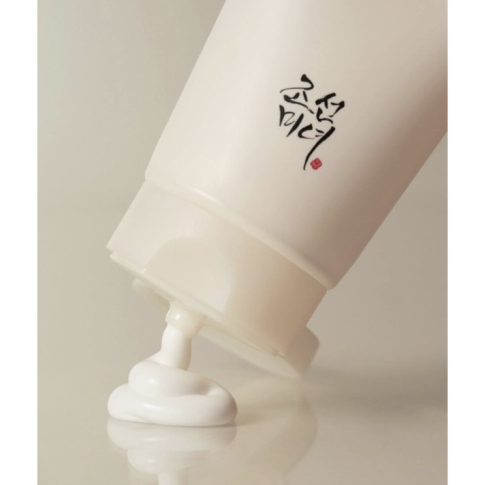 Beauty of Joseon - Comfort Protection Mineral Body Sun Lotion SPF 30+ - Ochranný a zklidňující tělový krém s SPF 30 - 150 ml