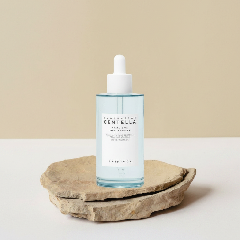 SKIN1004 - Madagascar Centella HYALU-CICA First Ampoule - Hydratační a zklidňující sérum - 100 ml