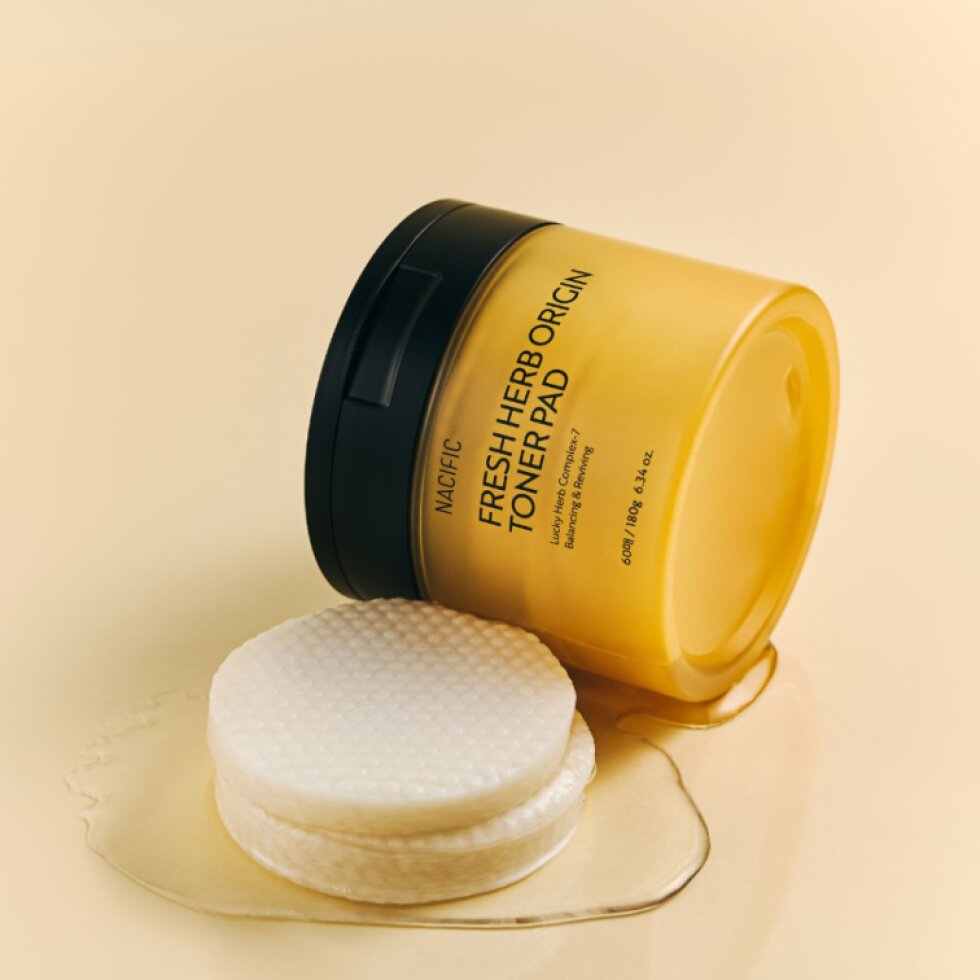 NACIFIC - Fresh Herb Origin Toner Pad - Bylinné tonerové pleťové tamponky -180 ml
