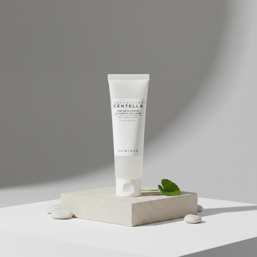 SKIN1004 - Madagascar Centella Tone Brightening Cleaning Gel Foam - Zklidňující a rozjasňující pěnivý gel na obličej - 125 ml