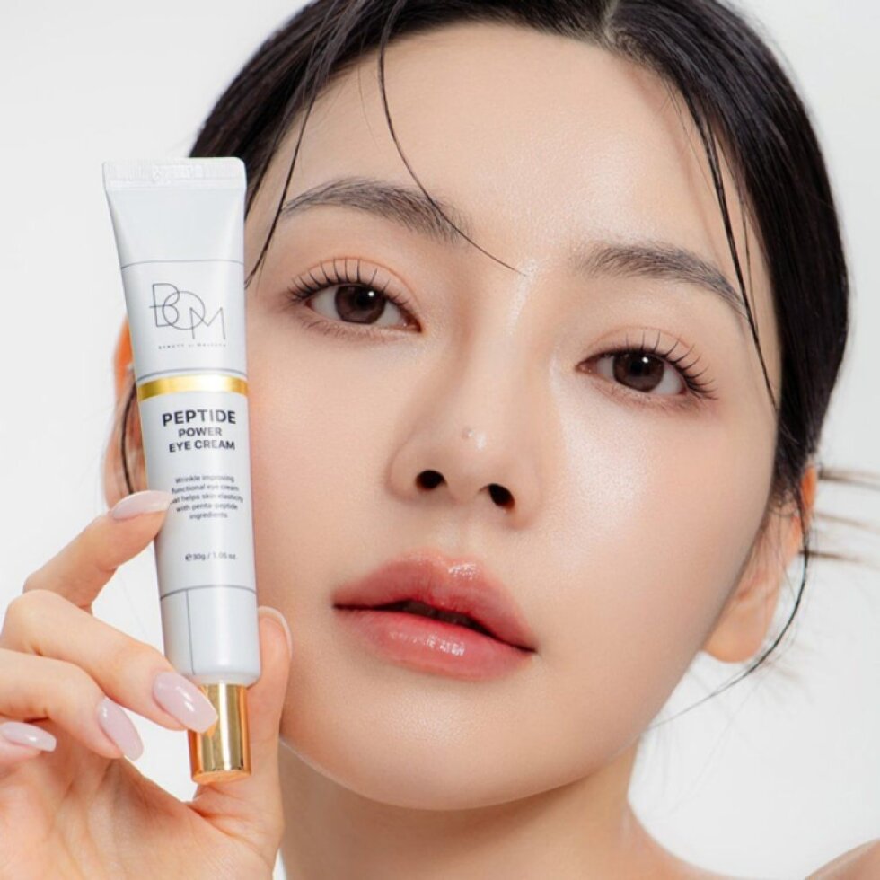 B.O.M. - Peptide Power Eye Cream - Protivráskový peptidový oční krém s 24K zlatem - 30 g
