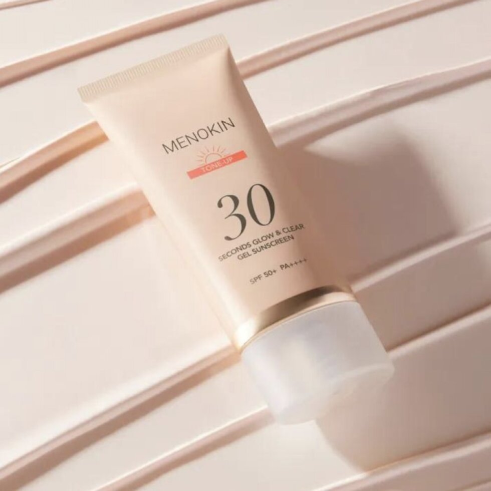 MENOKIN - 30 Seconds Glow & Clear Gel Sunscreen TONE UP - 30sekundový posilující gelový opalovací krém - 50 ml