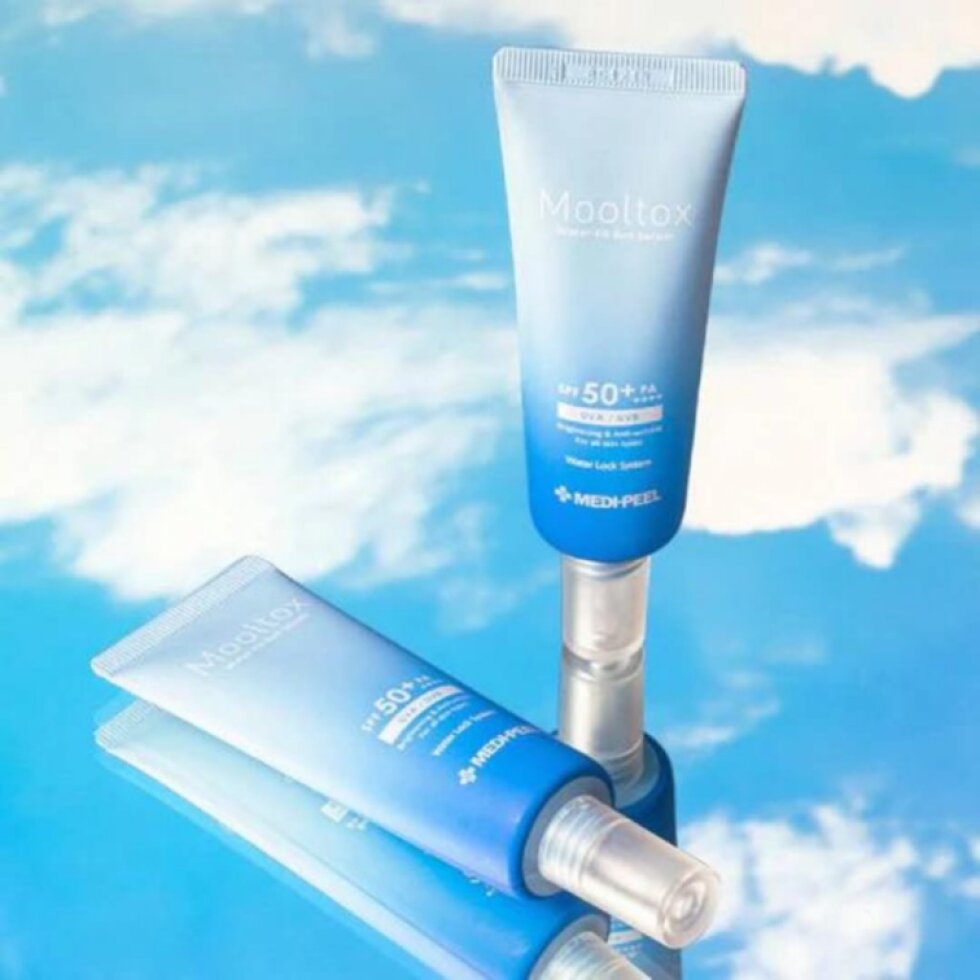 MEDI-PEEL - Aqua Mool Tox Water Fit Sun Serum - Ultra-hydratační opalovací sérum SPF 50 - 50 ml