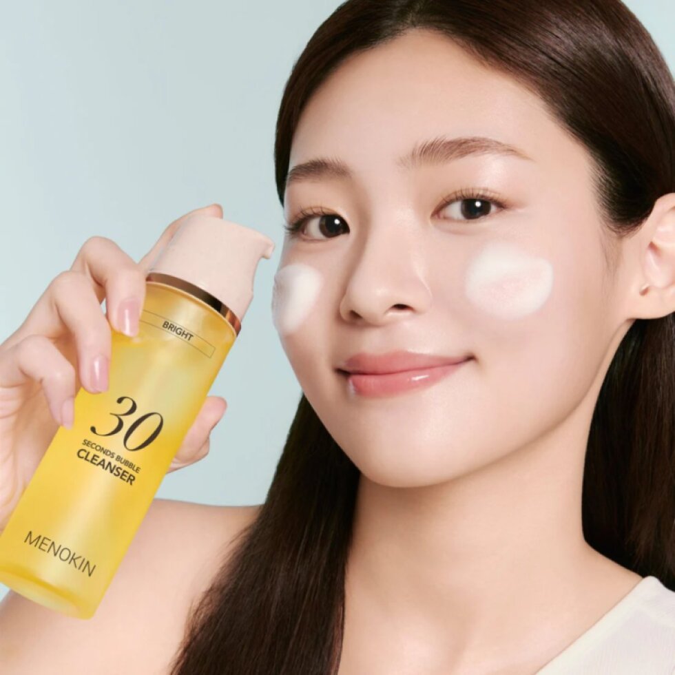 MENOKIN - 30 Seconds Bubble Cleanser Bright - 30sekundový, bublinkový, rozjasňující cleanser pro každodenní použití - 150 ml